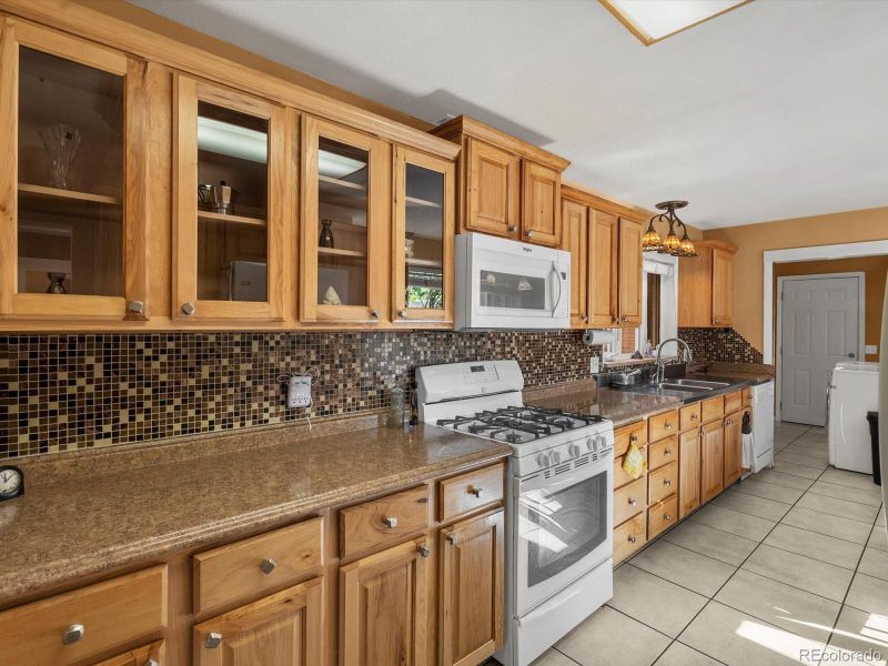 5320 W 66th Ave, Arvada, CO 80003