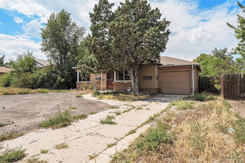 2141 Quebec St, Denver, CO 80207
