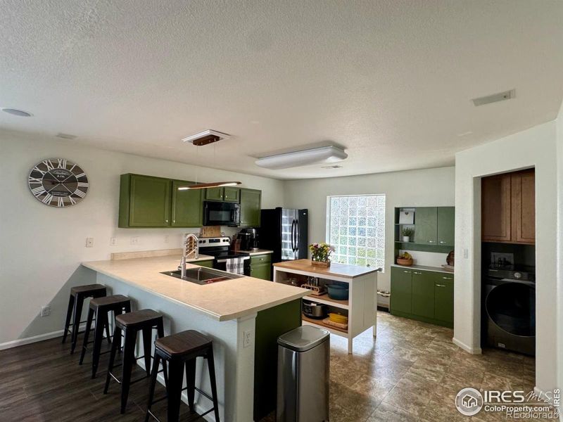 3931 Arrowwood Ln, Johnstown, CO 80534