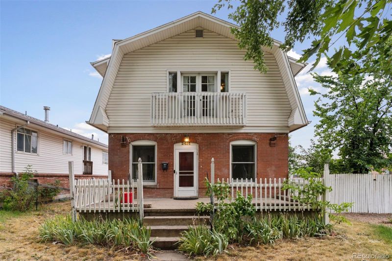 2451 S Lincoln St, Denver, CO 80210