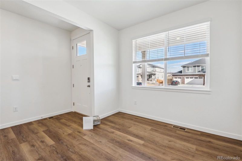 832 N Deer Park St, Watkins, CO 80137