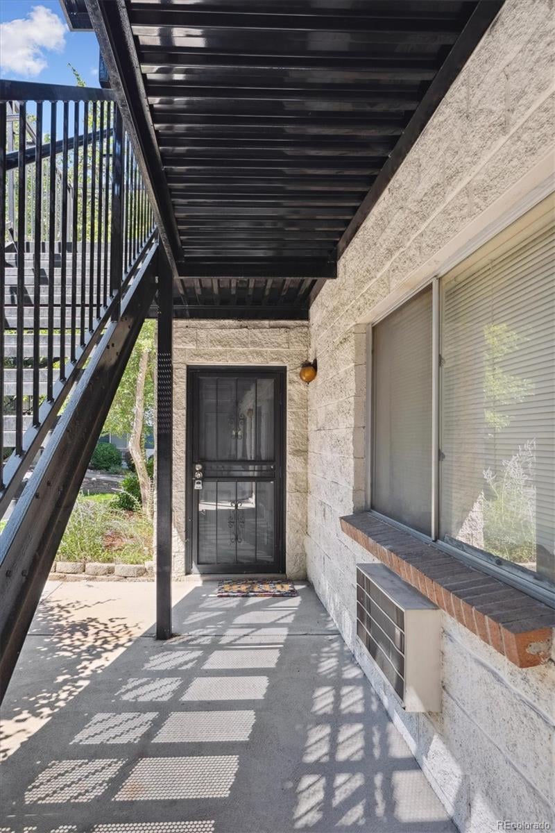 5875 E Iliff Ave #121, Denver, CO 80222
