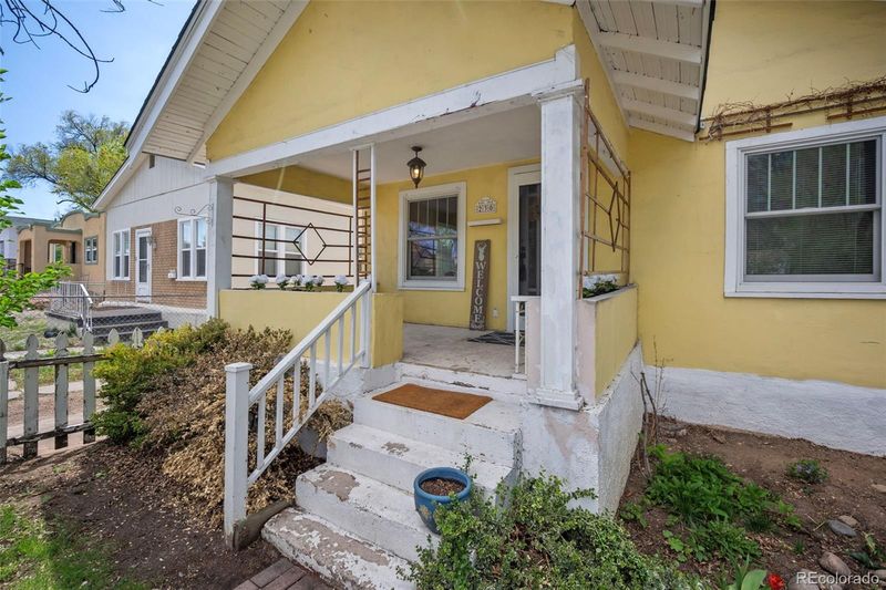 230 N Hancock Ave, Colorado Springs, CO 80903