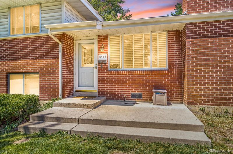 2351 Beech Ct, Golden, CO 80401