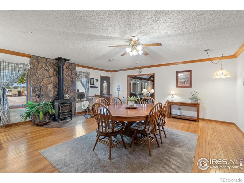 13801 Elmore Rd, Longmont, CO 80504
