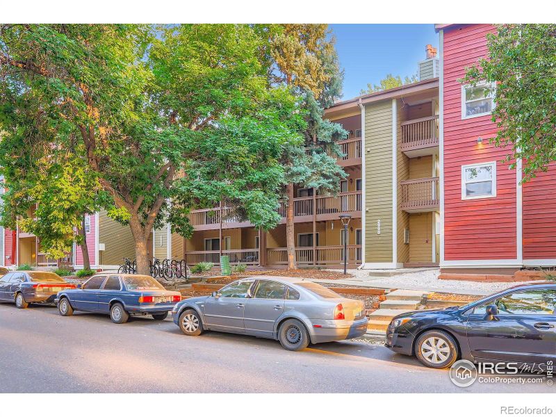 2990 Shadow Creek Dr #304, Boulder, CO 80303
