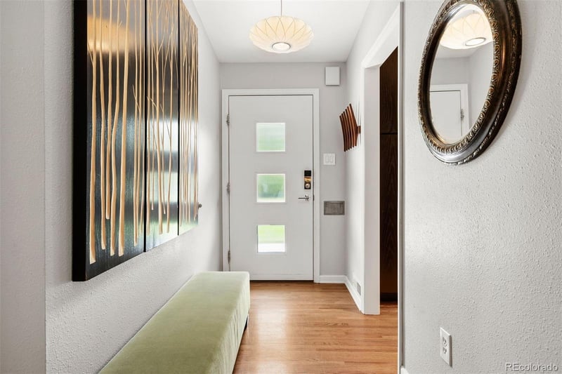 1465 S Grape St, Denver, CO 80222