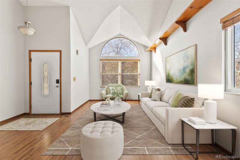 10752 Madison St, Thornton, CO 80233