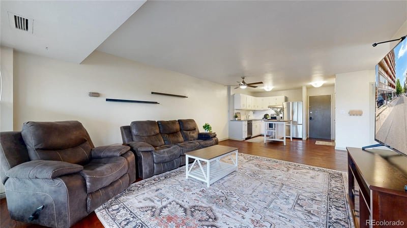 1121 Albion St #601, Denver, CO 80220