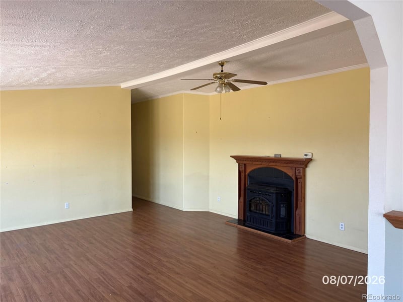 135 Navajo Trl, Hartsel, CO 80449