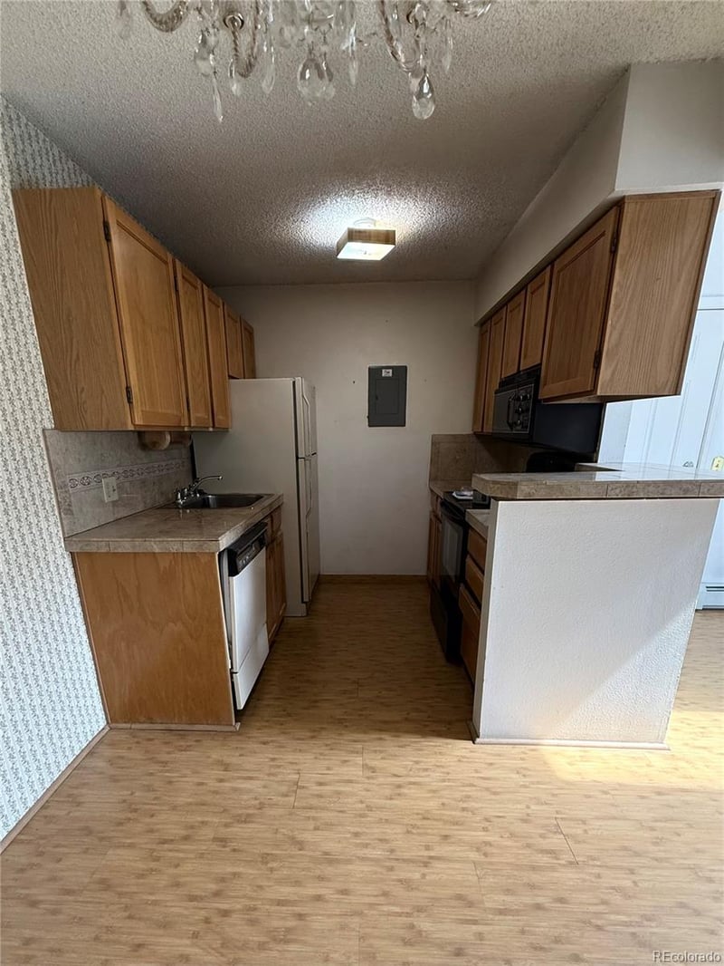 10150 E Virginia Ave #4-307, Denver, CO 80247