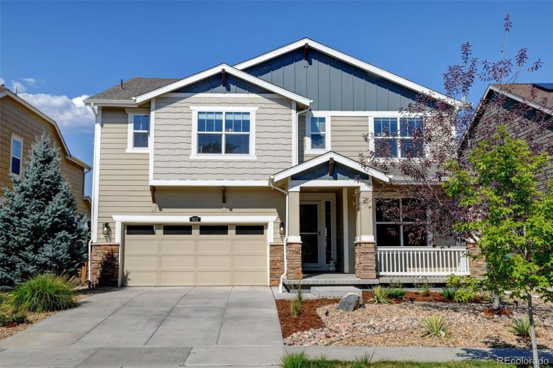 802 Carbonate Ln, Erie, CO 80516