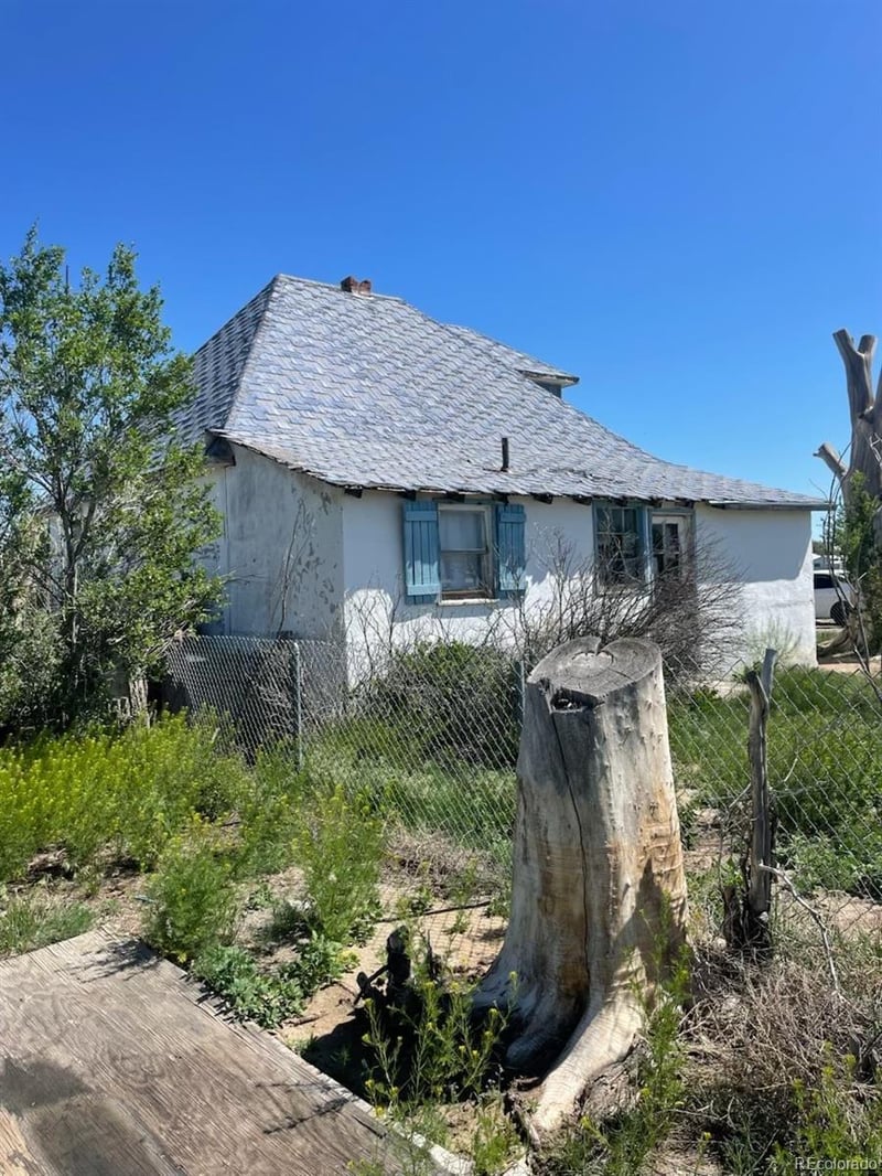 28859 Leeland St, Karval, CO 80823