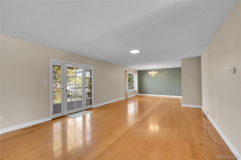 6979 S Syracuse Ct, Centennial, CO 80112
