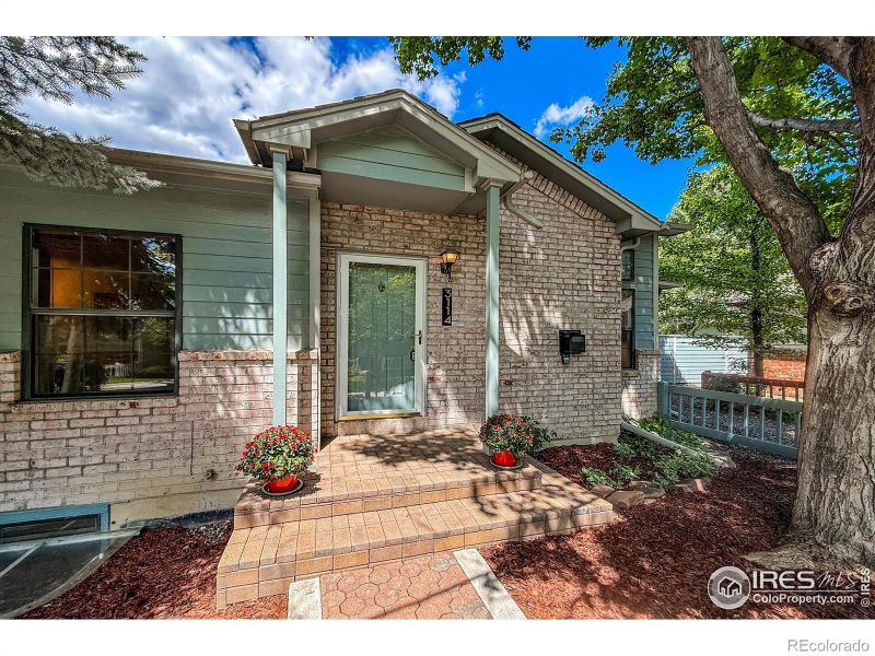 3114 Spinnaker Dr, Longmont, CO 80503