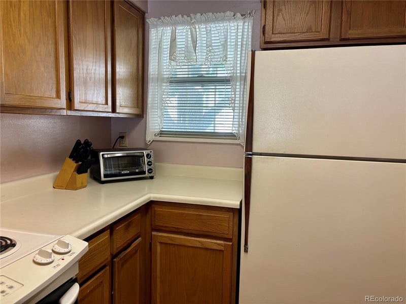 1818 S Quebec Way #6, Denver, CO 80231