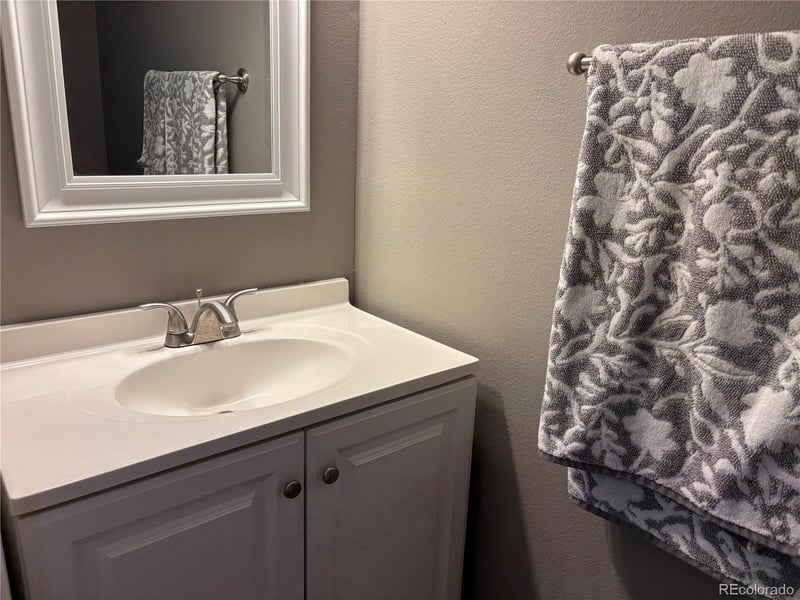 1818 S Quebec Way #6, Denver, CO 80231