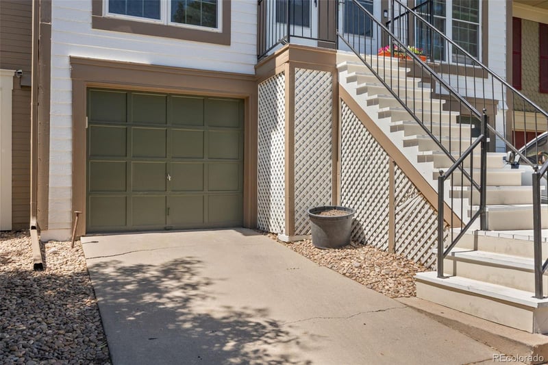 1811 S Quebec Way #125, Denver, CO 80231