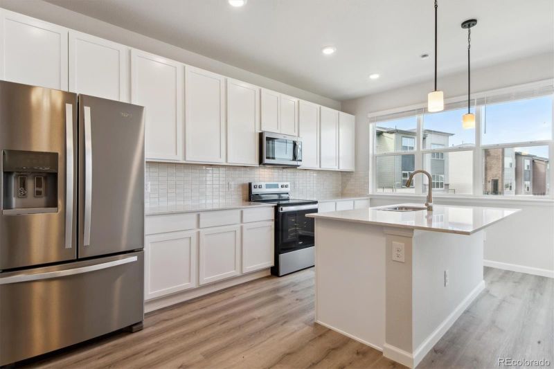 441 Interlocken Blvd #101, Broomfield, CO 80021