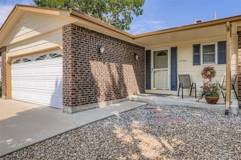 14501 E Gunnison Pl, Aurora, CO 80012