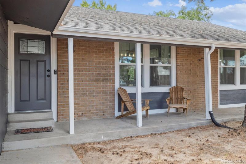 16848 E Napa Dr, Aurora, CO 80013