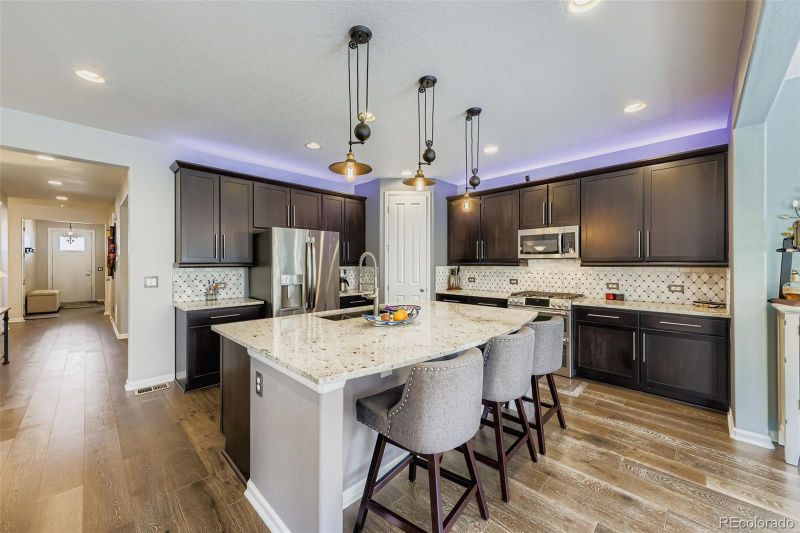 7395 S Oak Hill Ct, Aurora, CO 80016