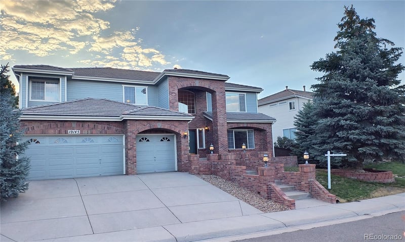 10145 Charissglen Ln, Highlands Ranch, CO 80126