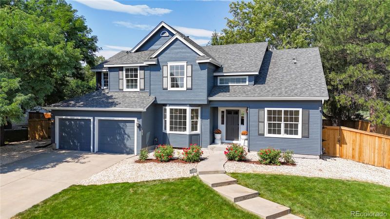 2311 S Fenton Dr, Lakewood, CO 80227