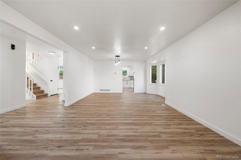 3235 S Espana Cir, Aurora, CO 80013