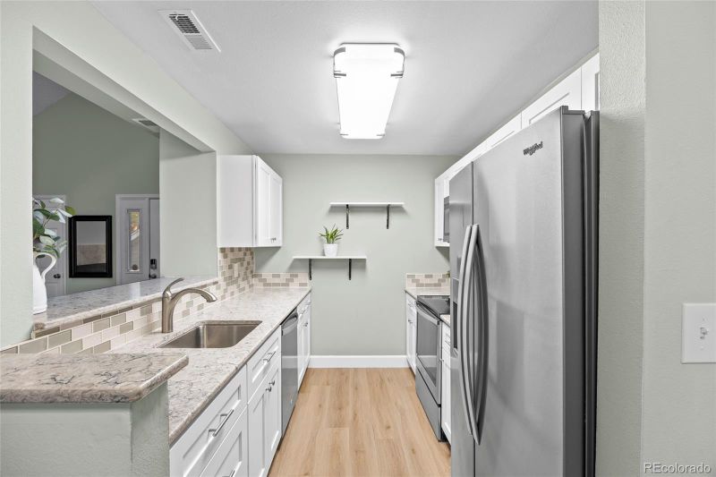 6756 S Ivy St #B3, Centennial, CO 80112