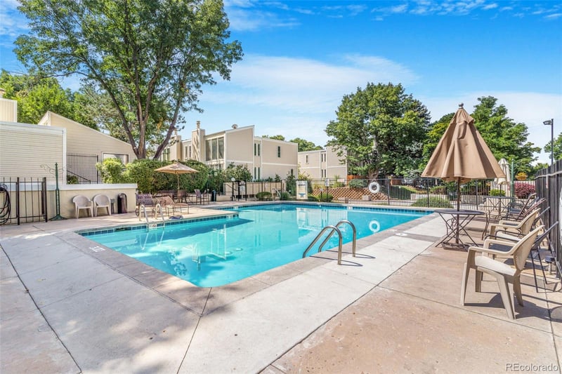 1050 S Monaco Pw #23, Denver, CO 80224