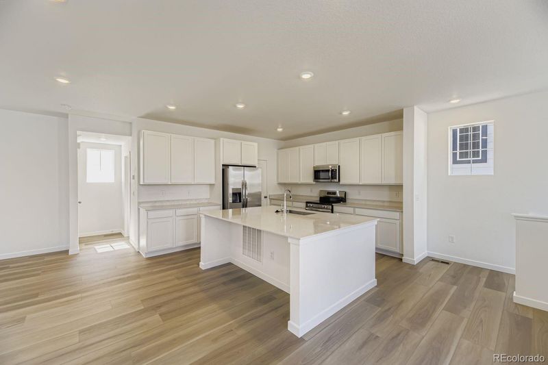 6746 E 149th Ave, Thornton, CO 80602
