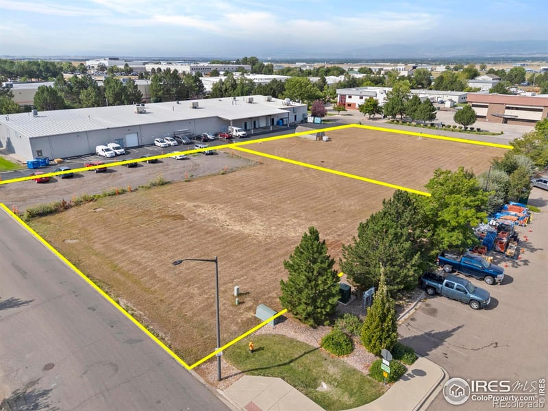 5818 Lockheed Ave, Loveland, CO 80538