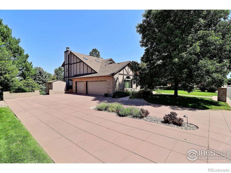 5601 W 24th St, Greeley, CO 80634