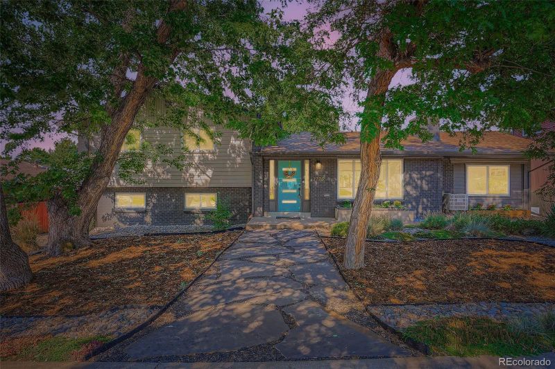 3725 Holland St, Wheat Ridge, CO 80033