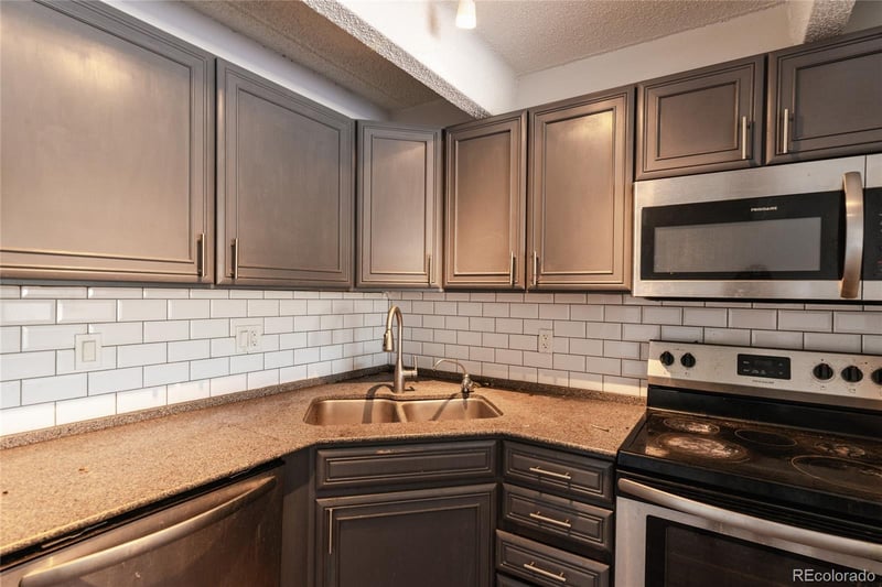 8060 E Girard Ave #520, Denver, CO 80231