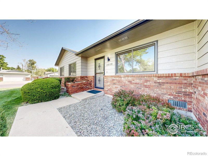 2808 Sally Ann Dr, Loveland, CO 80537