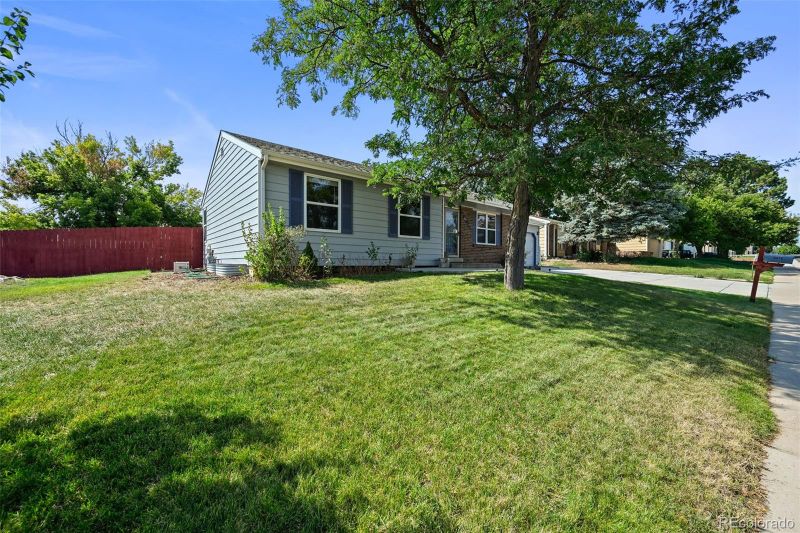 5476 E 113th Pl, Thornton, CO 80233