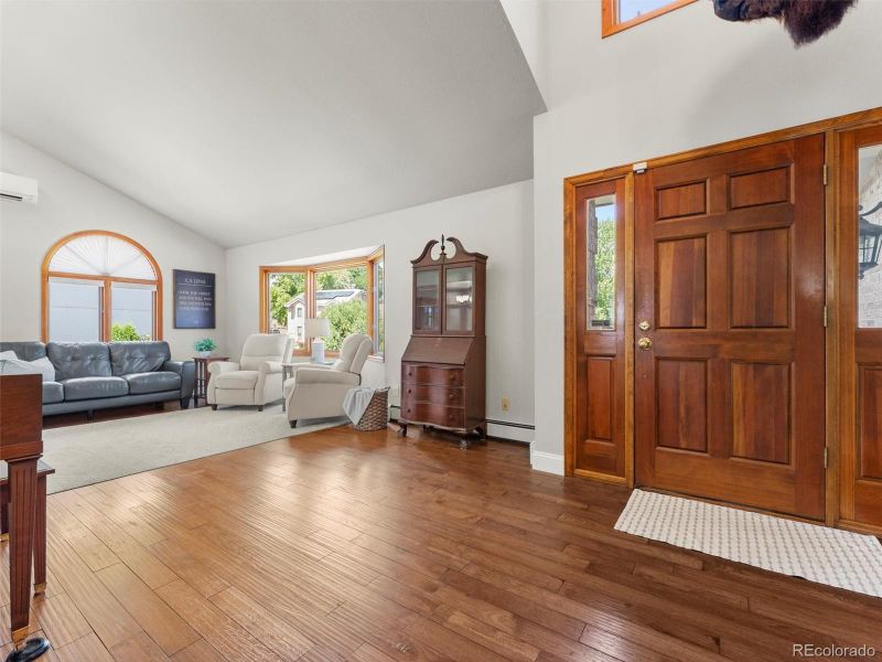 9642 W 69th Pl, Arvada, CO 80004
