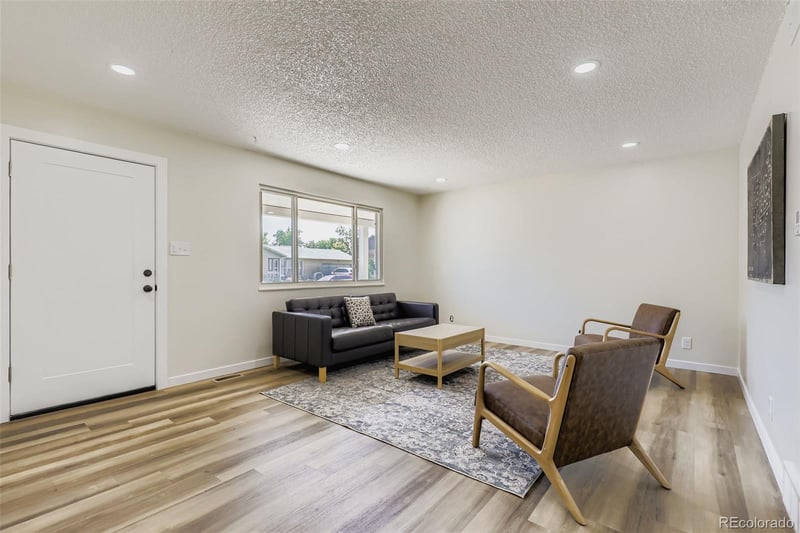 15053 Lackland Pl, Denver, CO 80239