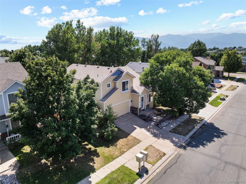4115 Brush Creek Rd, Colorado Springs, CO 80916
