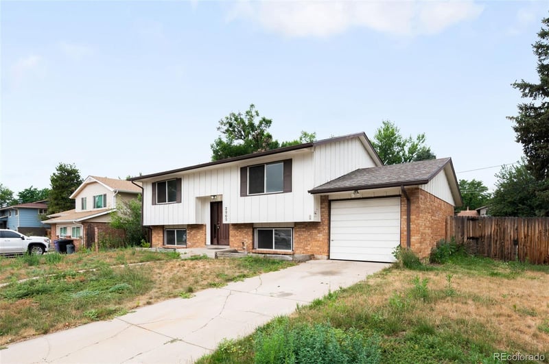 2905 S Pierce St, Denver, CO 80227