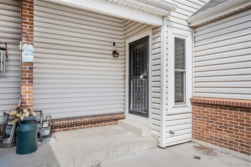 11981 E Nevada Cir, Aurora, CO 80012