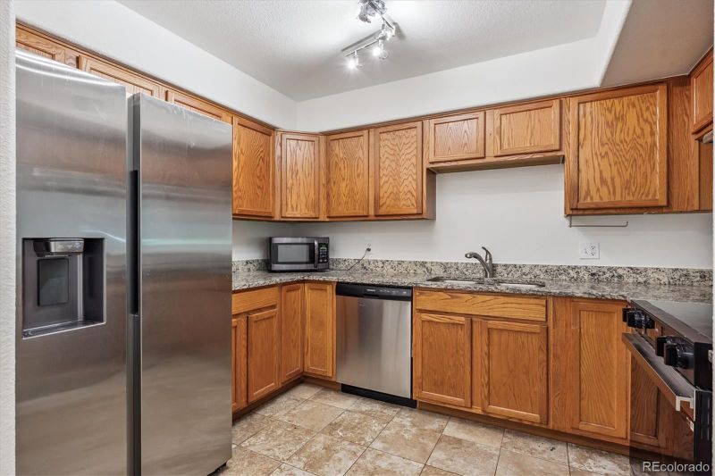 8690 Decatur St #101, Westminster, CO 80031