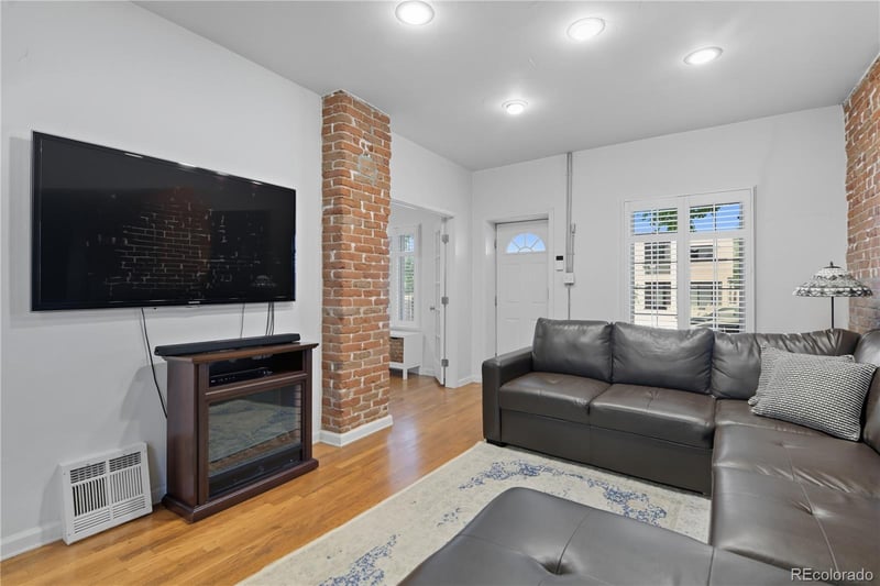 3819 Jason St, Denver, CO 80211