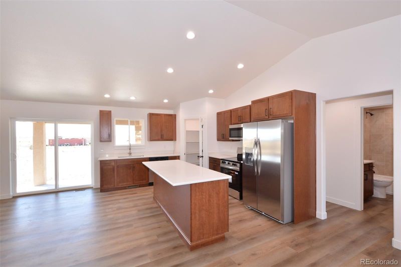 1115 N Knotty Pine Ln, Pueblo, CO 81007