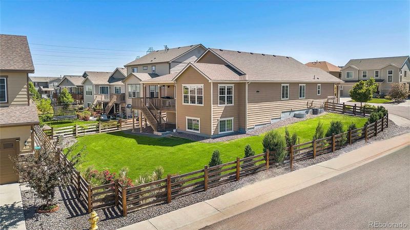 22891 E Union Cir, Aurora, CO 80015