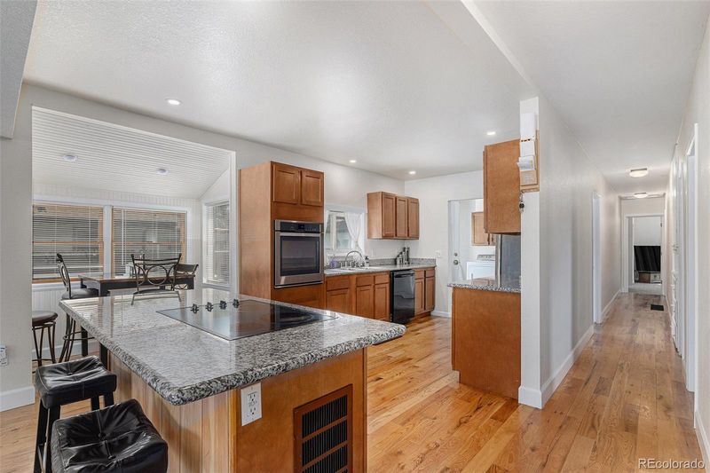 6420 E 68th Ave, Commerce City, CO 80022