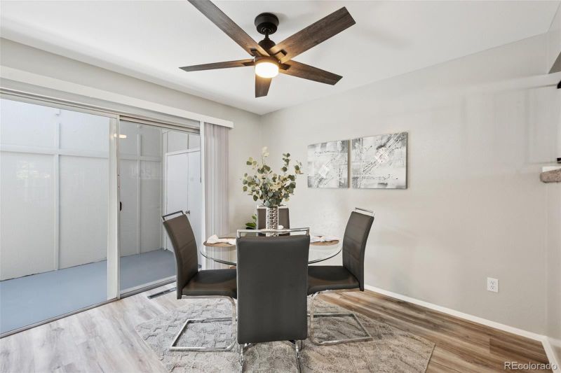 155 Paris Cir, Aurora, CO 80011