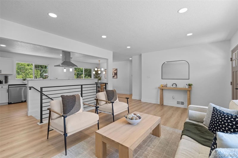 2994 S Raleigh St, Denver, CO 80236